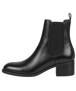 Waterproof Chelsea boots